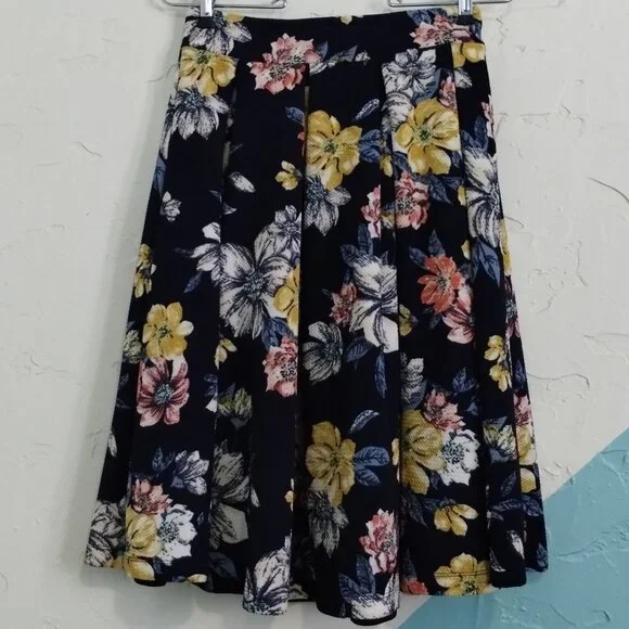 Haute Monde Floral Spring Full Skirt - Picture 5 of 7